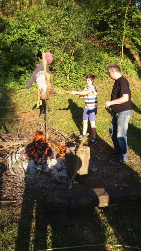 Pálení čarodějnic a stavění máje - 30.4.2016