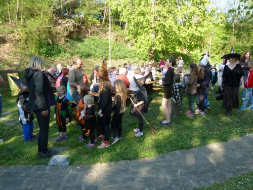 Pálení čarodějnic a stavění máje - 30.4.2016