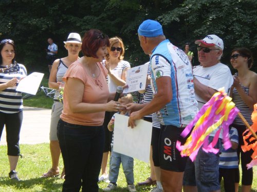 Charitativní cyklotour Josefa Zimovčáka Na kole dětem - 4.6.2016