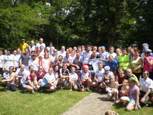 Charitativní cyklotour Josefa Zimovčáka Na kole dětem - 4.6.2016
