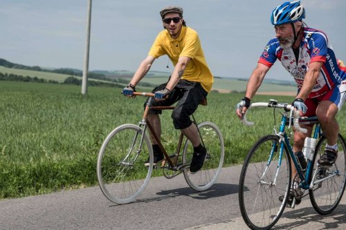 Charitativní cyklotour Josefa Zimovčáka Na kole dětem - 4.6.2016