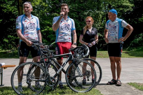 Charitativní cyklotour Josefa Zimovčáka Na kole dětem - 4.6.2016