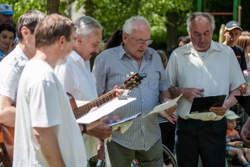Charitativní cyklotour Josefa Zimovčáka Na kole dětem - 4.6.2016