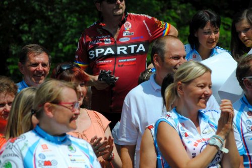 Charitativní cyklotour Josefa Zimovčáka Na kole dětem - 4.6.2016