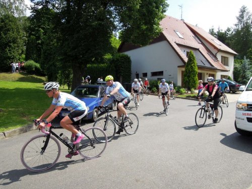 Charitativní cyklotour Josefa Zimovčáka Na kole dětem - 4.6.2016