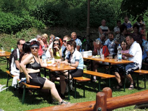 Charitativní cyklotour Josefa Zimovčáka Na kole dětem - 4.6.2016