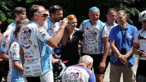 Charitativní cyklotour Josefa Zimovčáka Na kole dětem - 4.6.2016