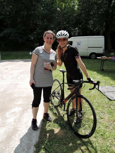 Charitativní cyklotour Josefa Zimovčáka Na kole dětem - 4.6.2016