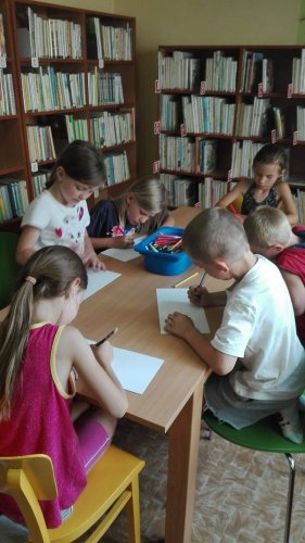 Pasování prváčků na čtenáře knihovny v Podolí - 28.6.2017