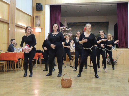 Sokolská Mikulášská beseda u cimbálu s Mladými Burčáky a Friškami - 8.12.2018