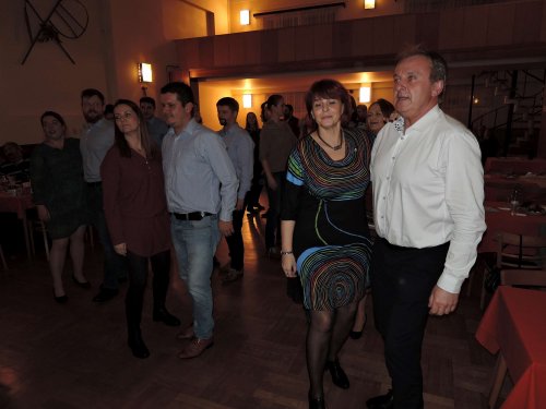 Sokolská Mikulášská beseda u cimbálu s Mladými Burčáky a Friškami - 8.12.2018