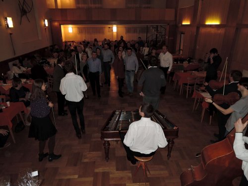 Sokolská Mikulášská beseda u cimbálu s Mladými Burčáky a Friškami - 8.12.2018