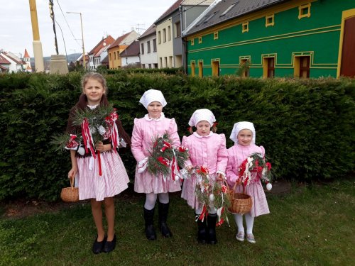 Královničky přinesly do Podolí jaro - 7.4.2019