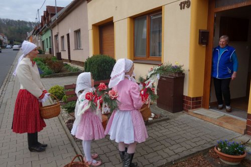 Královničky přinesly do Podolí jaro - 7.4.2019