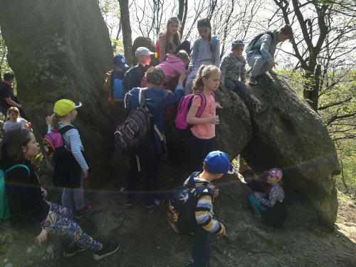 Sokolská vycházka dětí kolem Buchlova - 19.4.2019