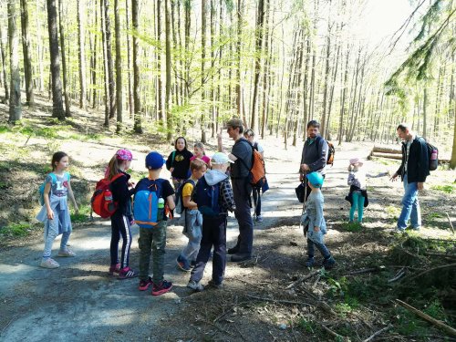 Sokolská vycházka dětí kolem Buchlova - 19.4.2019