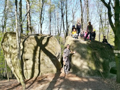 Sokolská vycházka dětí kolem Buchlova - 19.4.2019