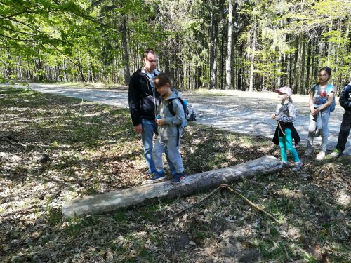 Sokolská vycházka dětí kolem Buchlova - 19.4.2019