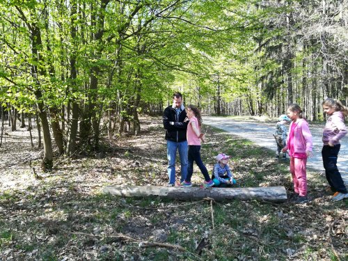 Sokolská vycházka dětí kolem Buchlova - 19.4.2019