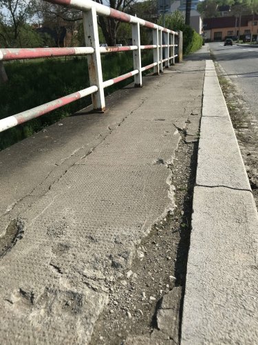 Oprava mostu přes řeku Olšavu - 8.11.2021