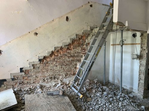 Průběh rekonstrukce kulturního domu v Podolí - 17.12.2021