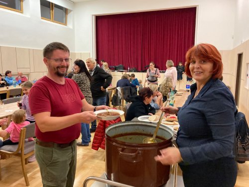 Povolební guláš - 26.10.2022