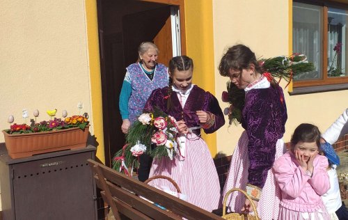 Královničky aneb nosení létečka - 26.3.2023