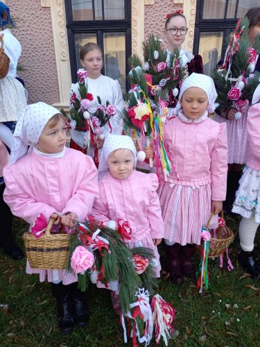 Královničky aneb nosení létečka - 26.3.2023