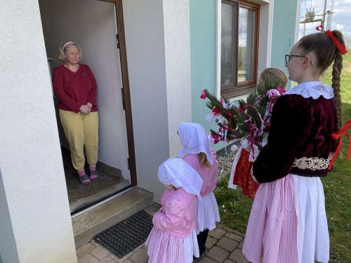 Královničky aneb nosení létečka - 26.3.2023