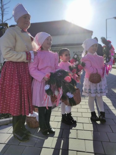 Královničky aneb nosení létečka - 26.3.2023