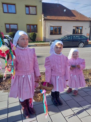 Královničky aneb nosení létečka - 26.3.2023