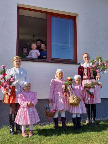 Královničky aneb nosení létečka - 26.3.2023