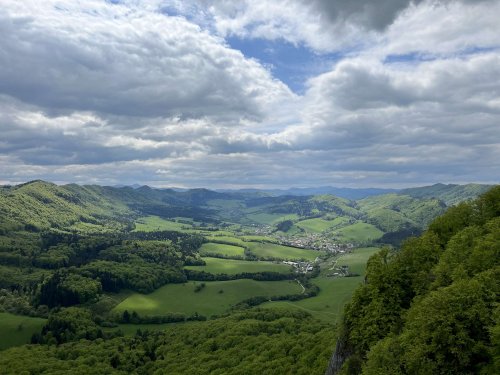 Výlet Sokola na Sulovské skály - 13.5.2023