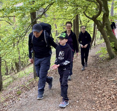 Výlet Sokola na Sulovské skály - 13.5.2023