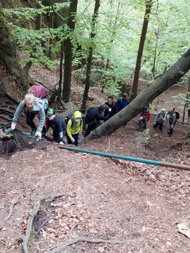 Výlet Sokola na Sulovské skály - 13.5.2023