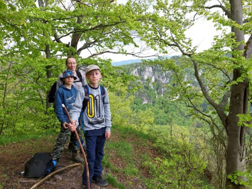 Výlet Sokola na Sulovské skály - 13.5.2023