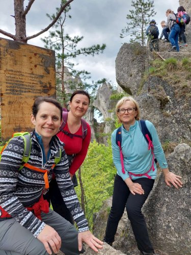 Výlet Sokola na Sulovské skály - 13.5.2023