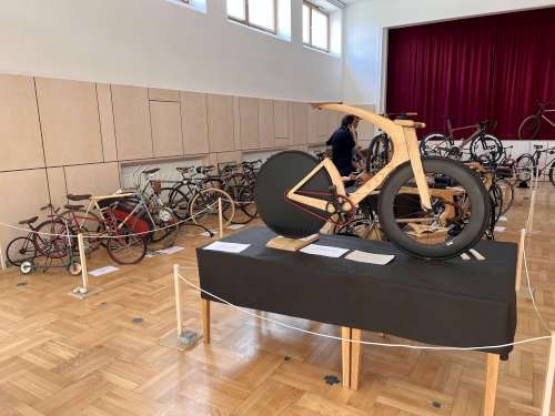 Výstava historických a ručně vyrobených dřevěných kol - 6.4.2024