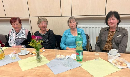 Beseda s důchodci - 8.11.2025