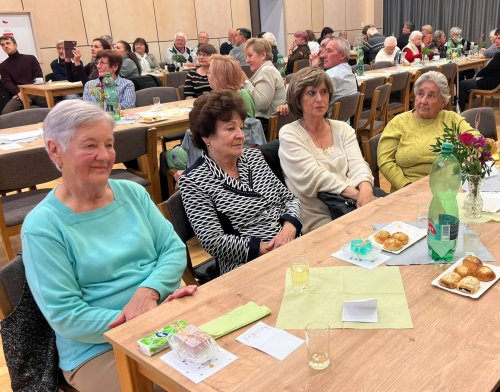 Beseda s důchodci - 8.11.2025