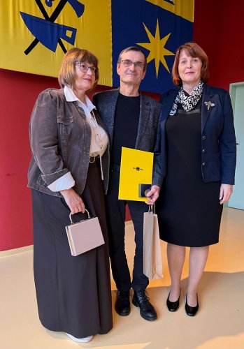 Zdeněk Kasper převzal cenu Zlínského kraje a bronzovou medaili ČOS za dlouholeto - 10.12.2025