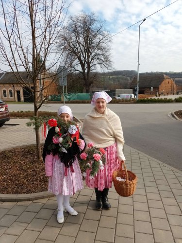 Nosení létečka - královničky - 22.3.2026