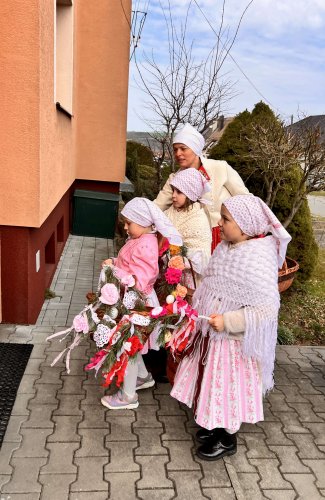 Nosení létečka - královničky - 22.3.2026