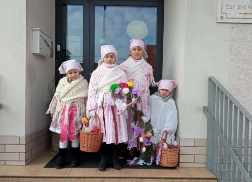 Nosení létečka - královničky - 22.3.2026